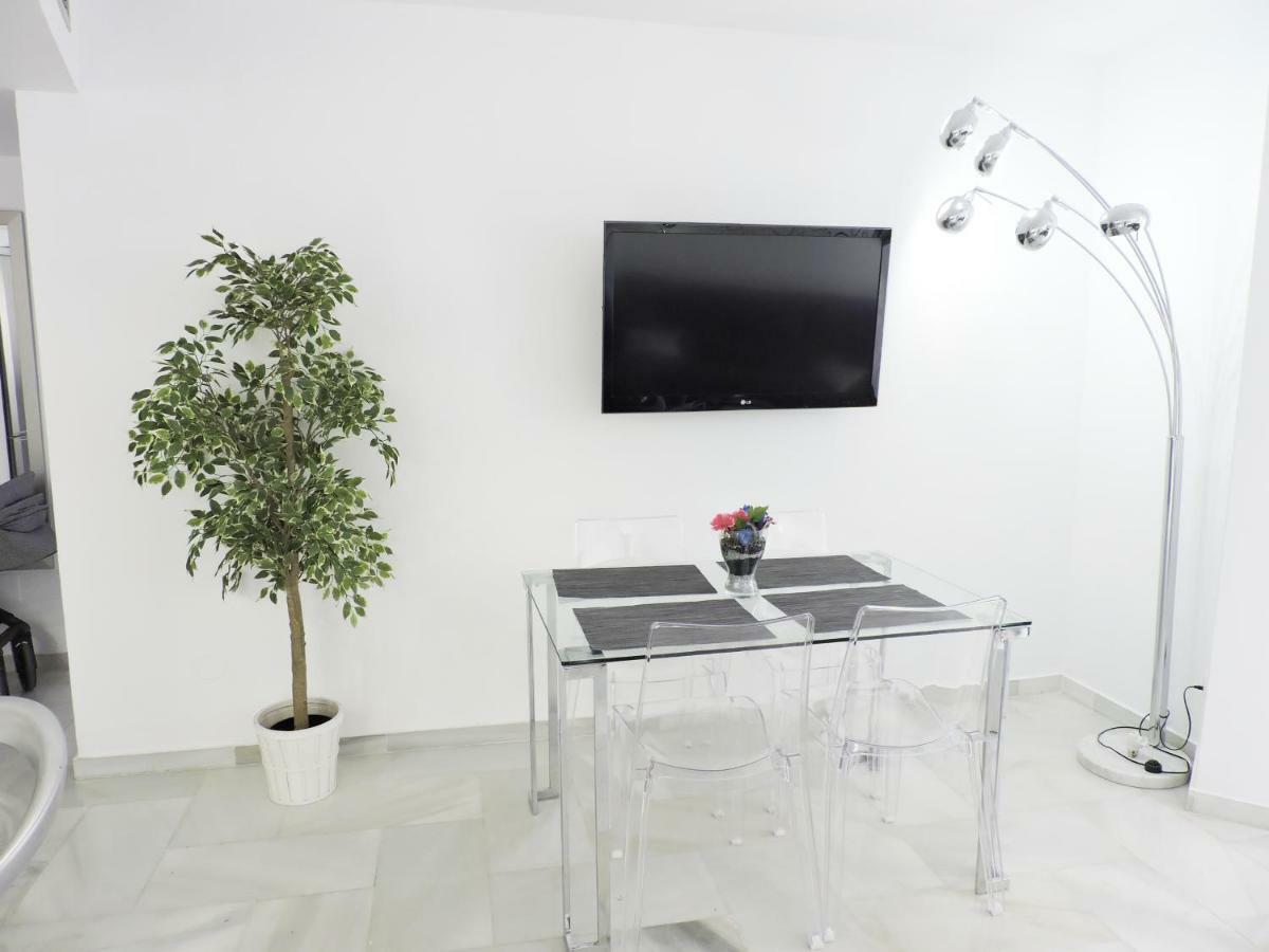Exclusivo Puerto Marina Apartment Benalmádena